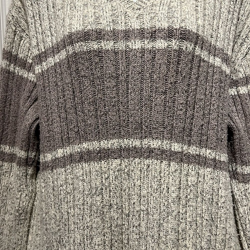 Roots Cream/Taupe Cotton V-Neck Long‎ Sleeve Sweater Size M - Picture 3 of 9